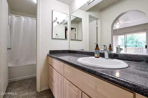 1880 E Morten Ave #215, Phoenix, AZ 85020 photo 24