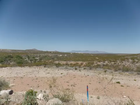 109-21 N 209 N Saddleback Circle Apt 262 263 264 Cir #262, 263, 264, Tombstone, AZ 85638