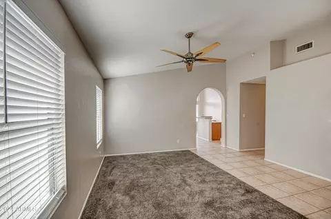208 E Devon Dr, Gilbert, AZ 85296 photo 7