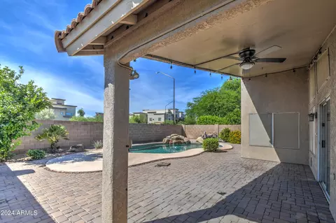 208 E Devon Dr, Gilbert, AZ 85296 photo 14