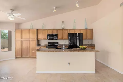 3829 E Windsong Dr, Phoenix, AZ 85048 photo 14