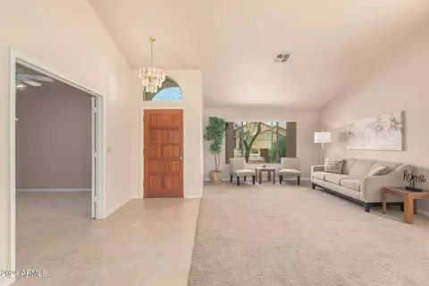 3829 E Windsong Dr, Phoenix, AZ 85048 photo 4