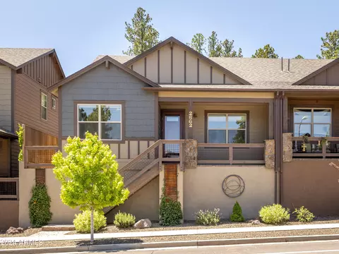 2862 W Presidio Dr, Flagstaff, AZ 86001