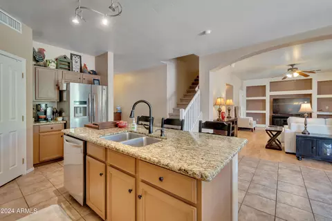 3674 E Washington Ave, Gilbert, AZ 85234 photo 9