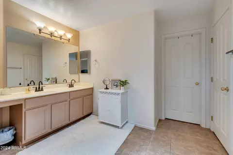 3674 E Washington Ave, Gilbert, AZ 85234 photo 14