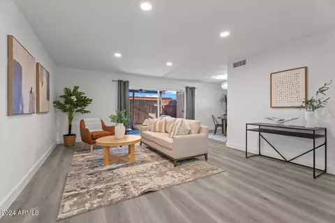 1017 E Northern Ave, Phoenix, AZ 85020 photo 4