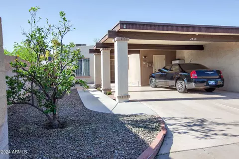 2816 S Country Club Way, Tempe, AZ 85282