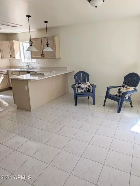 1402 W Clear Spring Dr, Gilbert, AZ 85233 photo 12