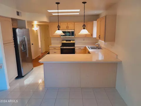 1402 W Clear Spring Dr, Gilbert, AZ 85233 photo 7