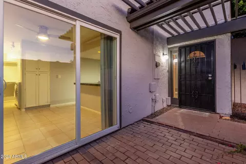 347 Embassy St, Tempe, AZ 85288 photo 5