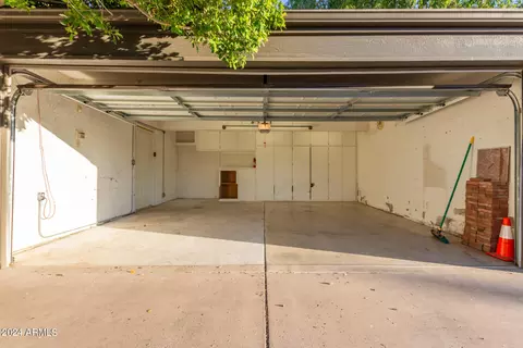 347 Embassy St, Tempe, AZ 85288 photo 33