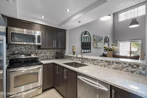 100 E Fillmore St #215, Phoenix, AZ 85004 photo 7