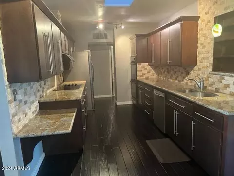 1935 E Coolidge St, Phoenix, AZ 85016 photo 4