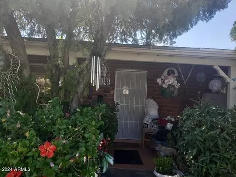 3020 N 48th Pl, Phoenix, AZ 85018 photo 2