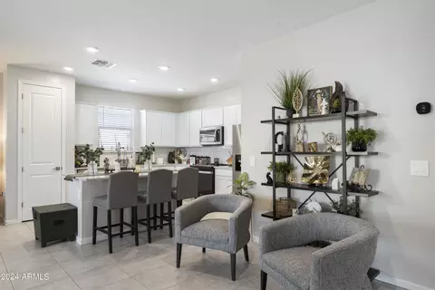 2615 E Houston Ave, Apache Junction, AZ 85119 photo 5