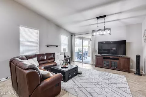 7240 E Olla Ave, Mesa, AZ 85212 photo 2