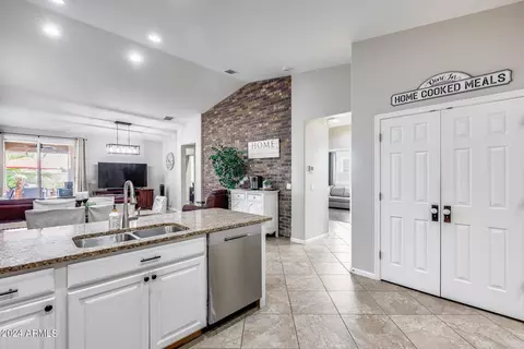 7240 E Olla Ave, Mesa, AZ 85212 photo 17