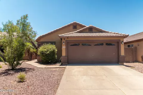 7351 W Raymond St, Phoenix, AZ 85043