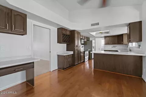 509 E Meadows Ln, Gilbert, AZ 85234 photo 18
