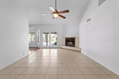 509 E Meadows Ln, Gilbert, AZ 85234 photo 15