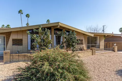 3715 E Montecito Ave, Phoenix, AZ 85018 photo 3