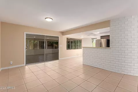 3715 E Montecito Ave, Phoenix, AZ 85018 photo 10