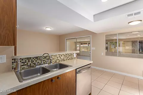 3715 E Montecito Ave, Phoenix, AZ 85018 photo 20