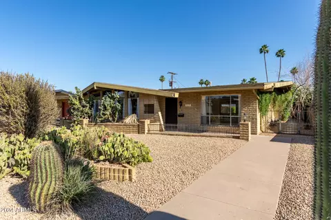 3715 E Montecito Ave, Phoenix, AZ 85018