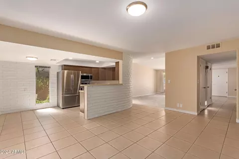 3715 E Montecito Ave, Phoenix, AZ 85018 photo 11
