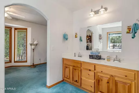 2765 Panther Cir, Overgaard, AZ 85933 photo 17