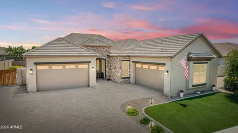 22185 E Pecan Ln, Queen Creek, AZ 85142