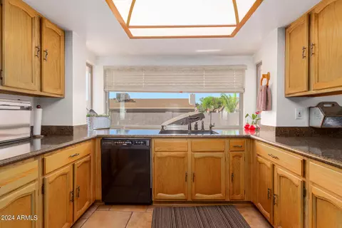 2420 W Dailey St, Phoenix, AZ 85023 photo 12