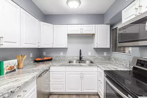 4175 E Pecan Rd, Phoenix, AZ 85040 photo 26