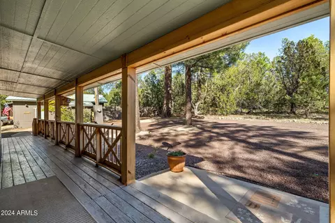 2906 E Red Cinder Rd, Overgaard, AZ 85933 photo 36