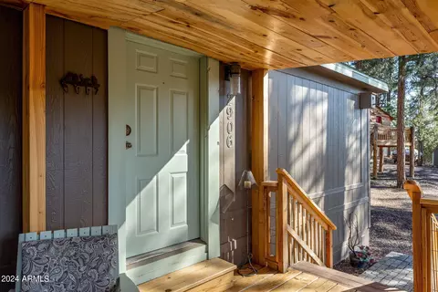 2906 E Red Cinder Rd, Overgaard, AZ 85933 photo 6