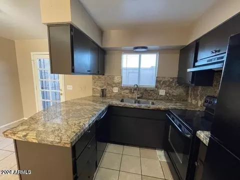 4567 N 26th Dr, Phoenix, AZ 85017 photo 5