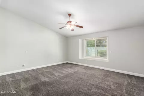 518 E Meadows Ln, Gilbert, AZ 85234 photo 23