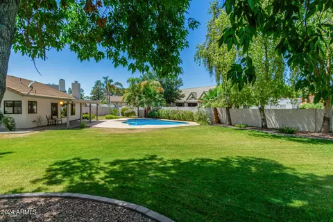 518 E Meadows Ln, Gilbert, AZ 85234 photo 52