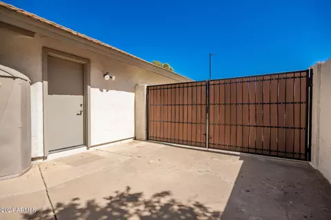 518 E Meadows Ln, Gilbert, AZ 85234 photo 45