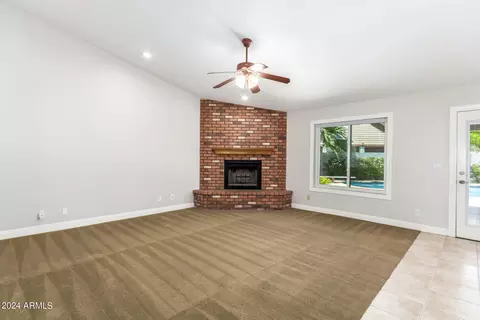 518 E Meadows Ln, Gilbert, AZ 85234 photo 14