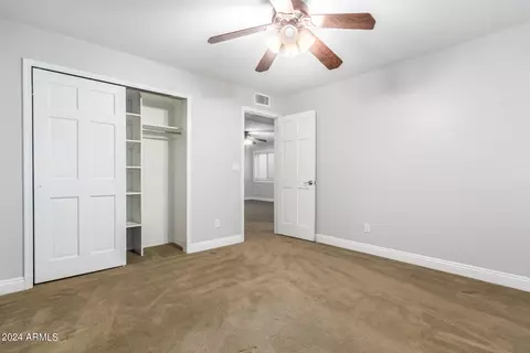 518 E Meadows Ln, Gilbert, AZ 85234 photo 37