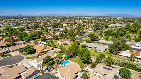 518 E Meadows Ln, Gilbert, AZ 85234 photo 55