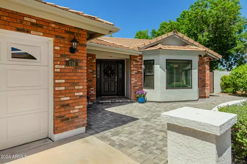 518 E Meadows Ln, Gilbert, AZ 85234 photo 3