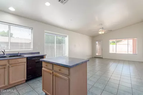 5738 E Garnet Ave, Mesa, AZ 85206 photo 13