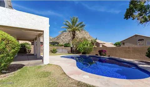 1347 E Desert Trumpet Rd, Phoenix, AZ 85048