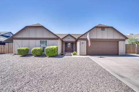 8327 W Corrine Dr, Peoria, AZ 85381