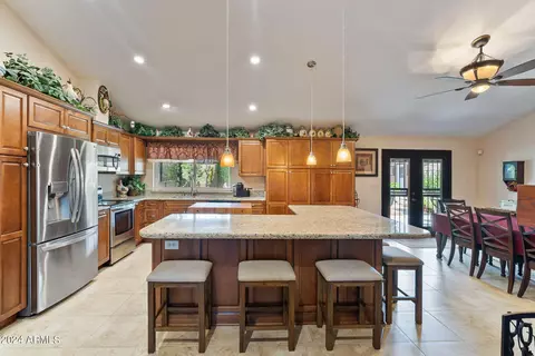 4372 E Winchcomb Dr, Phoenix, AZ 85032 photo 16