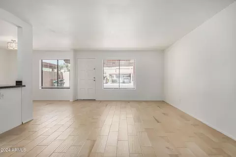 5207 N 18th Dr, Phoenix, AZ 85015 photo 5