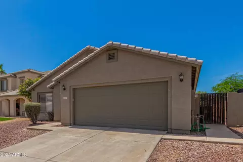 2413 W Carson Rd, Phoenix, AZ 85041 photo 6