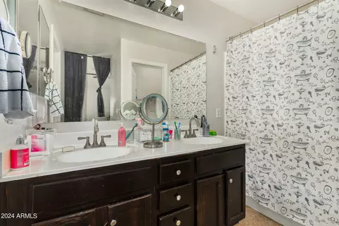 2413 W Carson Rd, Phoenix, AZ 85041 photo 22